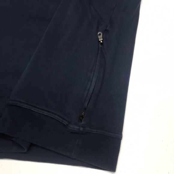 GREG NORMAN GOLF Men’s XL Blue Cotton Shark Vest - Picture 4 of 5